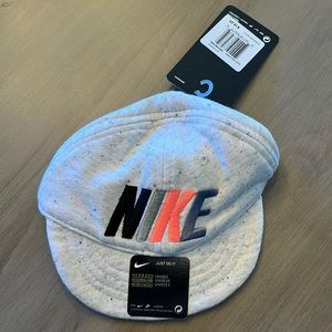 NWT Nike Newborn Hat